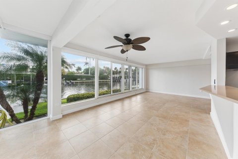 Condominio en venta en Fort Lauderdale, Florida, 2 dormitorios, 105.91 m2 № 2265832 - foto 5