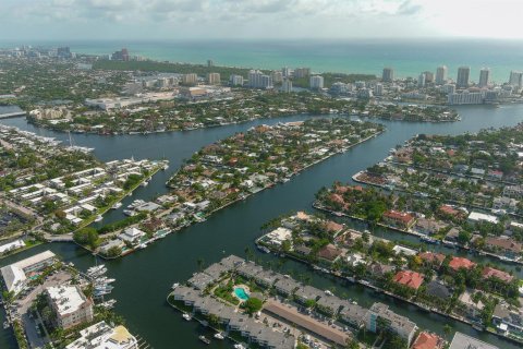 Condominio en venta en Fort Lauderdale, Florida, 2 dormitorios, 105.91 m2 № 2265832 - foto 27