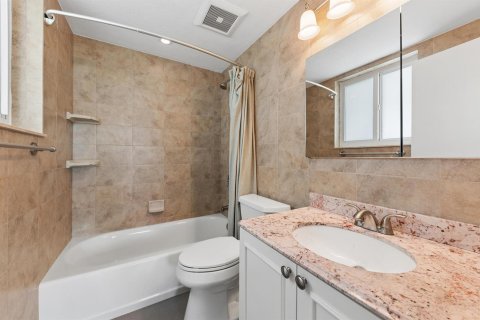 Condominio en venta en Fort Lauderdale, Florida, 2 dormitorios, 105.91 m2 № 2265832 - foto 18