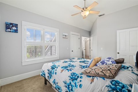 House in Daytona Beach, Florida 5 bedrooms, 306.58 sq.m. № 2238350 - photo 24