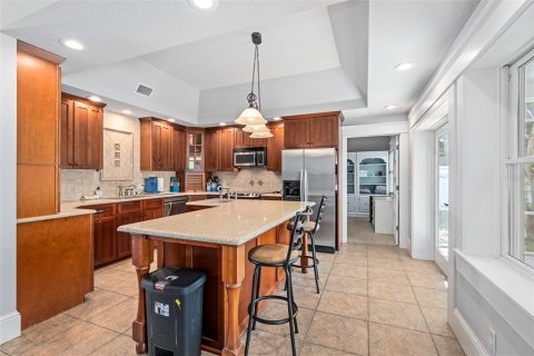 House in Daytona Beach, Florida 5 bedrooms, 306.58 sq.m. № 2238350 - photo 6