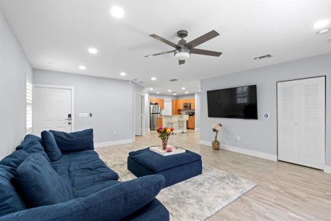 Apartamento en alquiler en Boynton Beach, Florida, 3 dormitorios, 126.44 m2 № 2077788 - foto 5