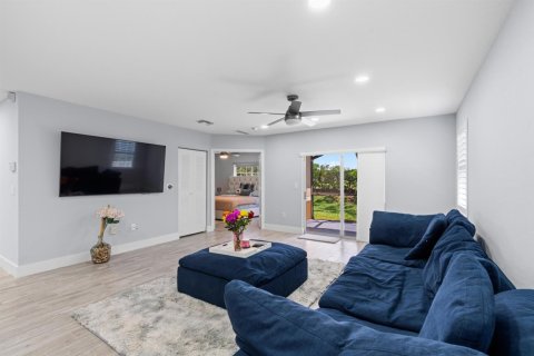 Apartamento en alquiler en Boynton Beach, Florida, 3 dormitorios, 126.44 m2 № 2077788 - foto 4