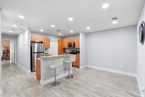 Apartamento en alquiler en Boynton Beach, Florida, 3 dormitorios, 126.44 m2 № 2077788 - foto 6