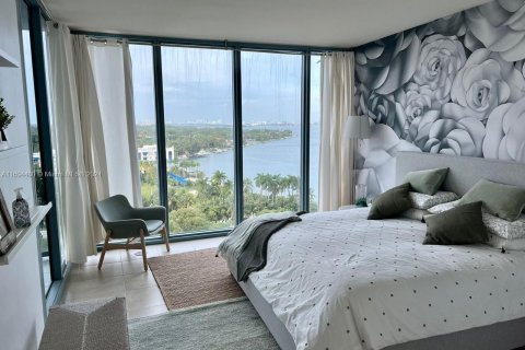Copropriété à louer à Miami, Floride: 2 chambres, 107.58 m2 № 1754400 - photo 2