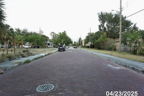 Terreno en venta en Tampa, Florida № 1765416 - foto 6