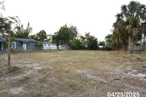 Terreno en venta en Tampa, Florida № 1765416 - foto 3