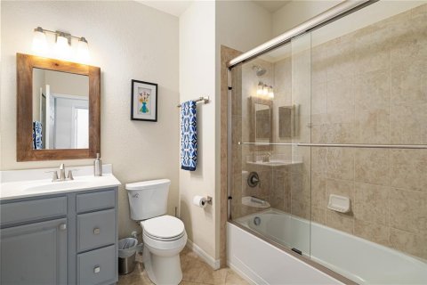 Condo in Bradenton, Florida, 3 bedrooms  № 1523317 - photo 25