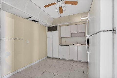 Condominio en venta en Aventura, Florida, 2 dormitorios, 113.34 m2 № 2030737 - foto 21