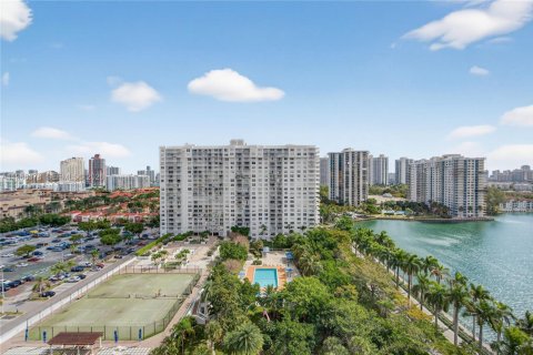 Condominio en venta en Aventura, Florida, 2 dormitorios, 113.34 m2 № 2030737 - foto 5