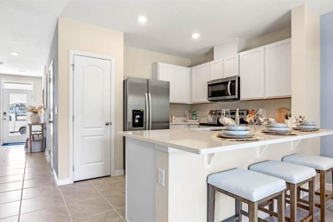 Townhouse in Davenport, Florida 3 bedrooms, 135.92 sq.m. № 1791967 - photo 7