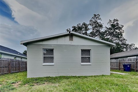 Apartamento en alquiler en Tampa, Florida, 2 dormitorios, 60.2 m2 № 1918727 - foto 12