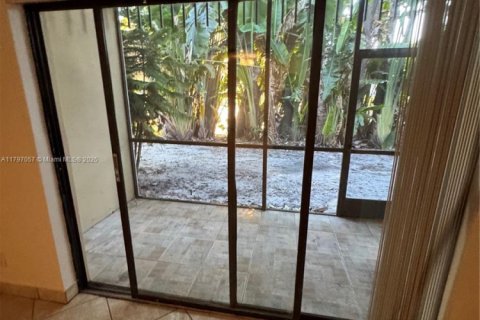 Condominio en venta en Oakland Park, Florida, 2 dormitorios, 97.55 m2 № 1979854 - foto 22