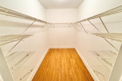 Condominio en venta en Oakland Park, Florida, 2 dormitorios, 97.55 m2 № 1979854 - foto 7