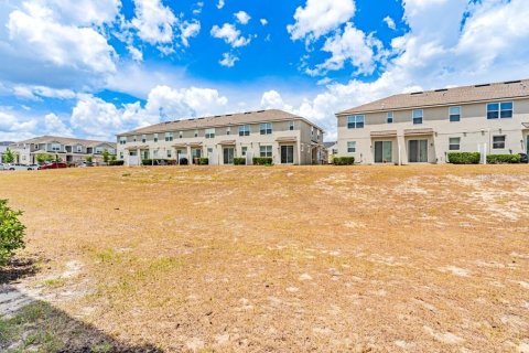 Снять в аренду таунхаус в Киссимми, Флорида 6 комнат, 149.67м2, № 2092149 - фото 7