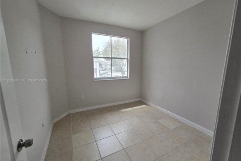 Condo in Homestead, Florida, 2 bedrooms  № 2067613 - photo 4