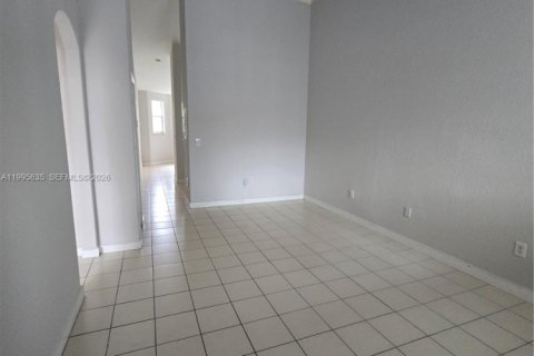 Condo in Homestead, Florida, 2 bedrooms  № 2067613 - photo 2