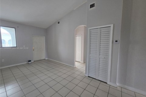 Condo in Homestead, Florida, 2 bedrooms  № 2067613 - photo 3