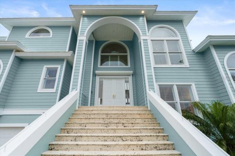 Casa en venta en New Smyrna Beach, Florida, 3 dormitorios, 403.2 m2 № 1716875 - foto 5