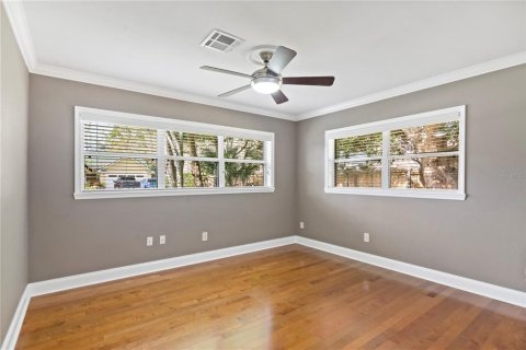 House in Orlando, Florida 3 bedrooms, 177.16 sq.m. № 1528701 - photo 23
