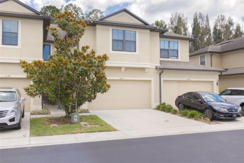 Townhouse in Clearwater, Florida 2 bedrooms, 157.75 sq.m. № 1717926 - photo 3