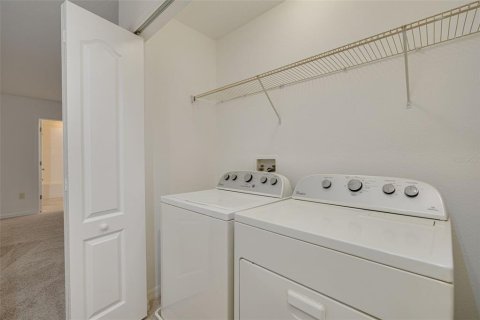 Townhouse in Clearwater, Florida 2 bedrooms, 157.75 sq.m. № 1717926 - photo 27