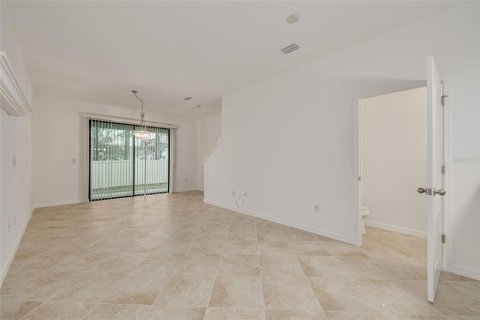 Townhouse in Clearwater, Florida 2 bedrooms, 157.75 sq.m. № 1717926 - photo 5