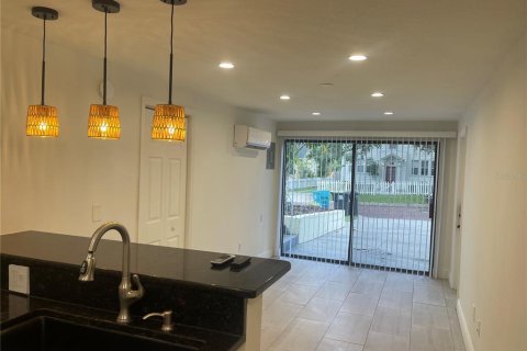 Снять в аренду квартиру в Орландо, Флорида 1 спальня, 55.74м2, № 1870272 - фото 3