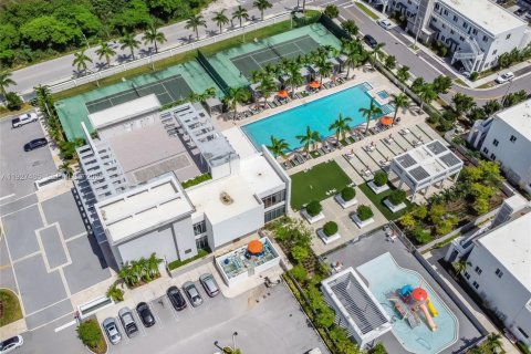 Condo in Doral, Florida, 3 bedrooms  № 1986090 - photo 27
