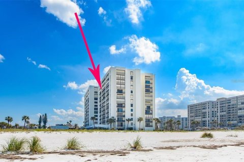Condominio en alquiler en Clearwater, Florida, 2 dormitorios, 128.76 m2 № 1773667 - foto 2
