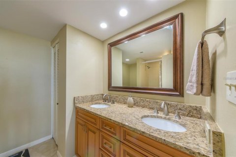 Condominio en alquiler en Clearwater, Florida, 2 dormitorios, 128.76 m2 № 1773667 - foto 19