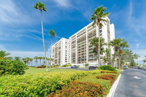 Condominio en alquiler en Clearwater, Florida, 2 dormitorios, 128.76 m2 № 1773667 - foto 1
