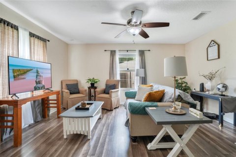 Casa en venta en Orange City, Florida, 3 dormitorios, 112.41 m2 № 1822554 - foto 7