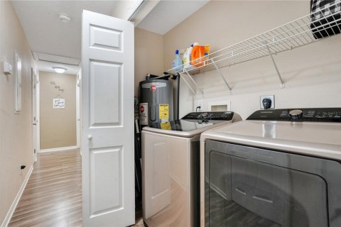 Casa en venta en Orange City, Florida, 3 dormitorios, 112.41 m2 № 1822554 - foto 26