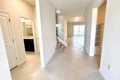 Villa ou maison à vendre à Clermont, Floride: 10 chambres, 406.54 m2 № 1583685 - photo 3