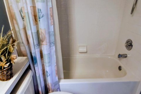 House in Port St. Lucie, Florida 2 bedrooms, 114.55 sq.m. № 2086486 - photo 23