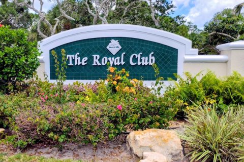 House in Port St. Lucie, Florida 2 bedrooms, 114.55 sq.m. № 2086486 - photo 2