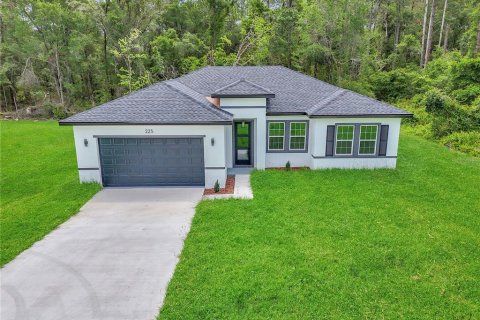 Casa en Dunnellon, Florida 3 dormitorios, 138.98 m2 № 2104848