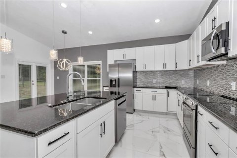 Villa ou maison à vendre à Ocala, Floride: 3 chambres, 178.93 m2 № 1766070 - photo 28