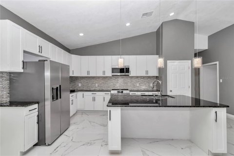 Villa ou maison à vendre à Ocala, Floride: 3 chambres, 178.93 m2 № 1766070 - photo 26