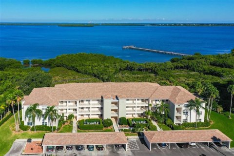 Condo in Palmetto, Florida, 1 bedroom  № 861788 - photo 1