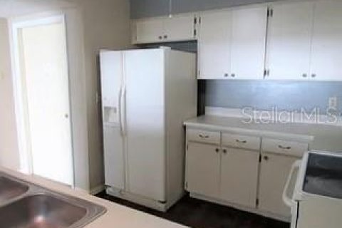 Copropriété à louer à Saint Petersburg, Floride: 2 chambres, 84.08 m2 № 1910424 - photo 5