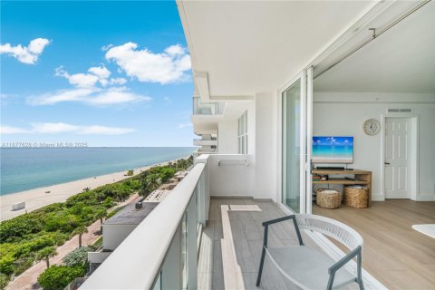 Купить кондоминиум в Майами-Бич, Флорида 2 спальни, 86.4м2, № 1927522 - фото 16