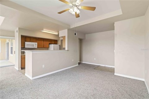 Copropriété à louer à Sarasota, Floride: 3 chambres, 121.7 m2 № 2379111 - photo 9