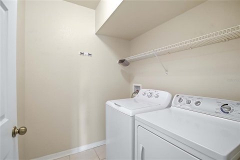 Copropriété à louer à Sarasota, Floride: 3 chambres, 121.7 m2 № 2379111 - photo 25