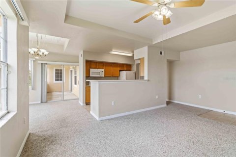 Copropriété à louer à Sarasota, Floride: 3 chambres, 121.7 m2 № 2379111 - photo 10