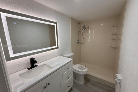 Copropriété à louer à Coral Springs, Floride: 2 chambres, 78.04 m2 № 2047928 - photo 9