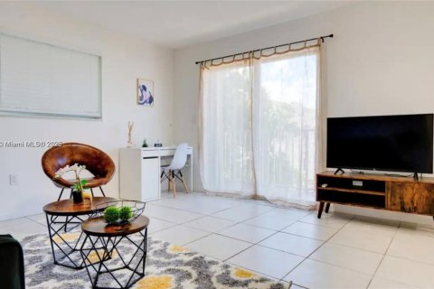 Apartamento en Miami, Florida 2 dormitorios, 1289.86 m2 № 2013350