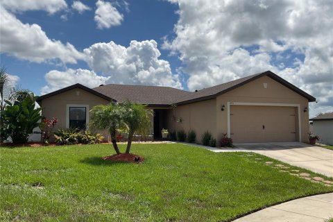 Villa ou maison à vendre à Mascotte, Floride: 3 chambres, 155.98 m2 № 1881099 - photo 1