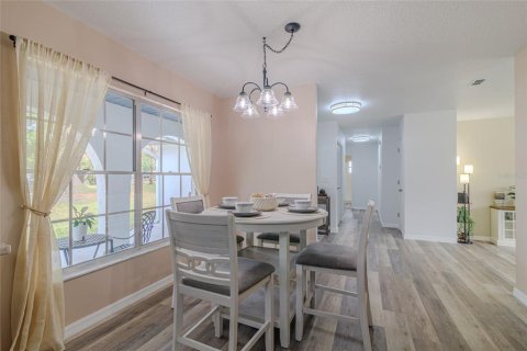 House in Ocala, Florida 3 bedrooms, 177.91 sq.m. № 2103190 - photo 28